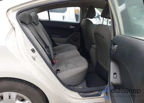 2015 Kia Forte Lx z USA, uszkodzony, nr VIN KNAFK4A6XF5314150